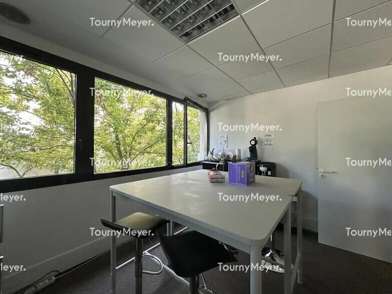 Office in Montpellier for lease - Interior Photo - Image 3 of 3