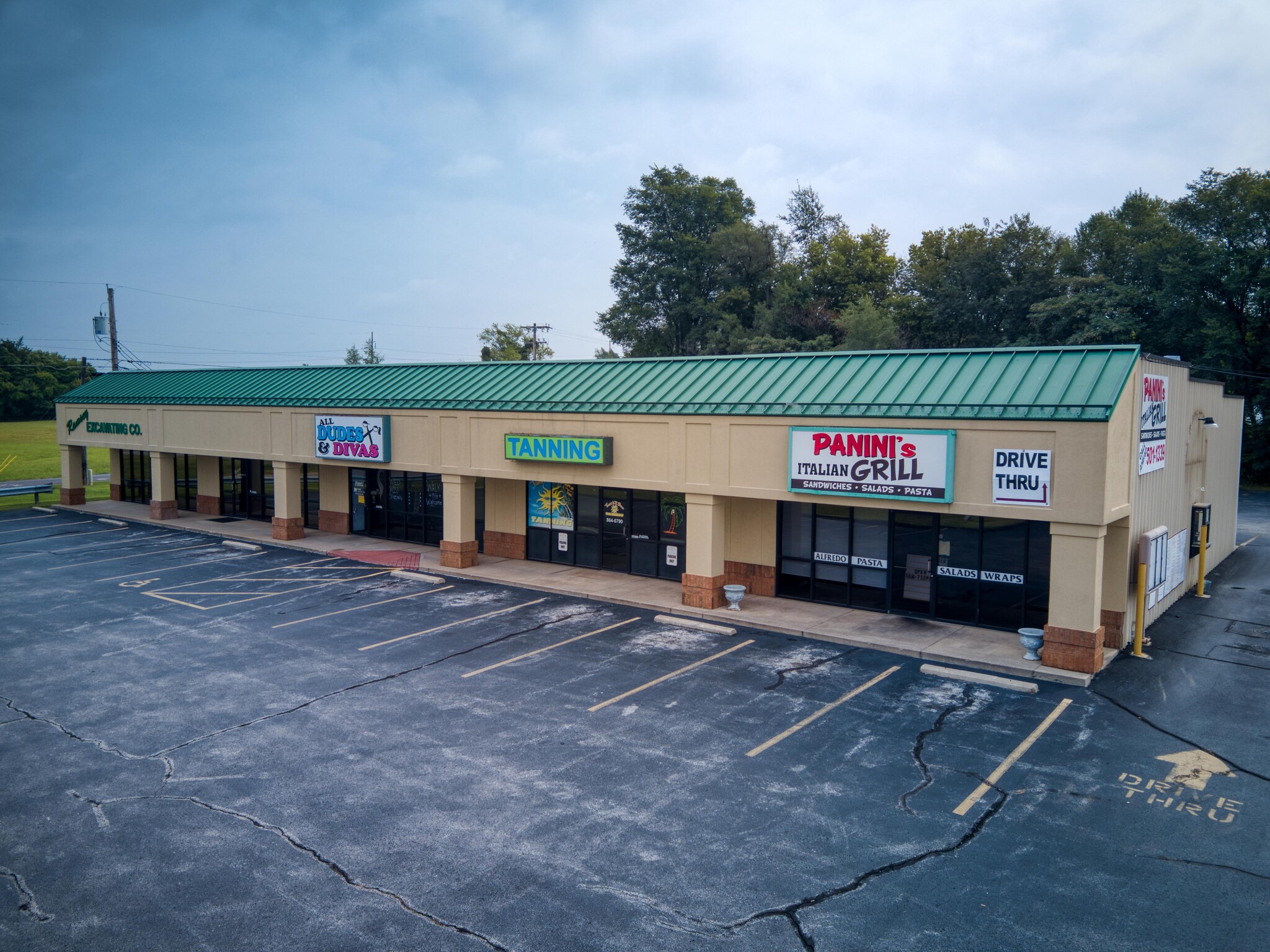 512-520 N West Bypass, Springfield, MO for lease Building Photo- Image 1 of 11