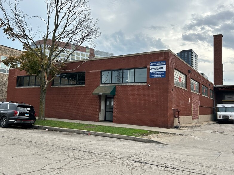 1419 W Carroll Ave, Chicago, IL for lease - Building Photo - Image 2 of 10