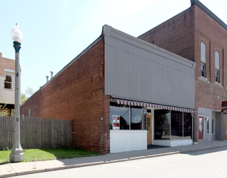 908 N Main St, Lapel, IN for sale - Primary Photo - Image 1 of 1