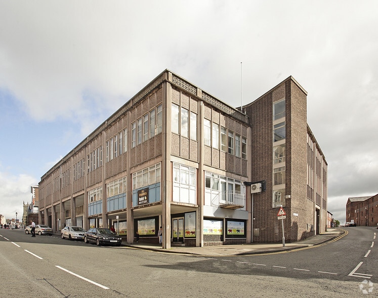 Lower Bridge St, Chester for sale - Primary Photo - Image 1 of 3