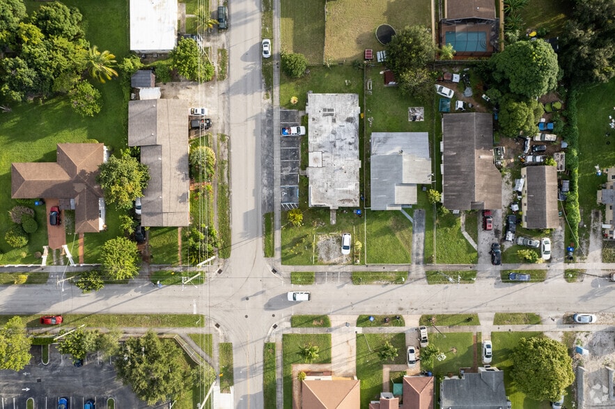 4400 SW 23rd St, West Park, FL for sale - Aerial - Image 3 of 9