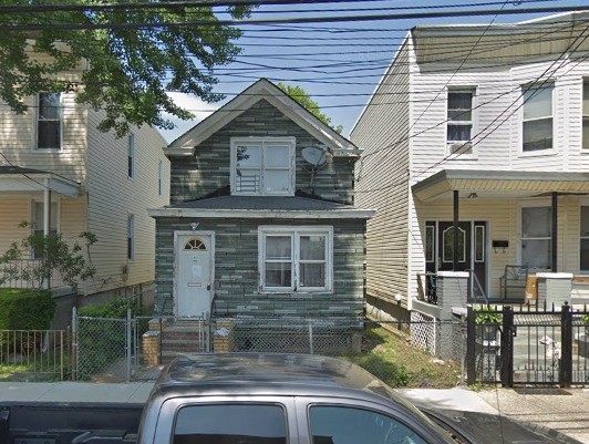 759 E 223rd St, Bronx, NY 10466 | LoopNet