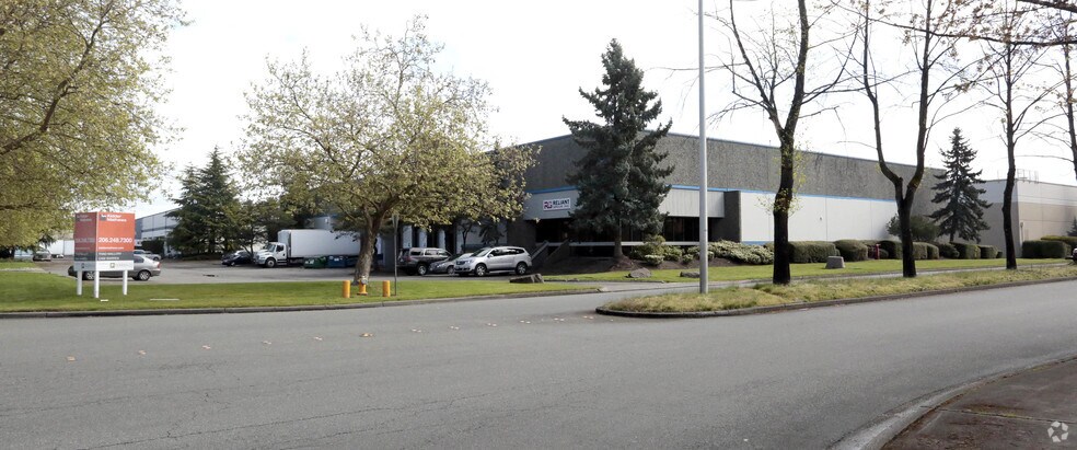 18370-18380 Olympic Ave S, Tukwila, WA for sale - Primary Photo - Image 1 of 1