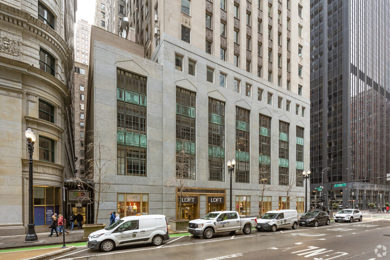 33 N LaSalle St, Chicago, IL 60602 | LoopNet