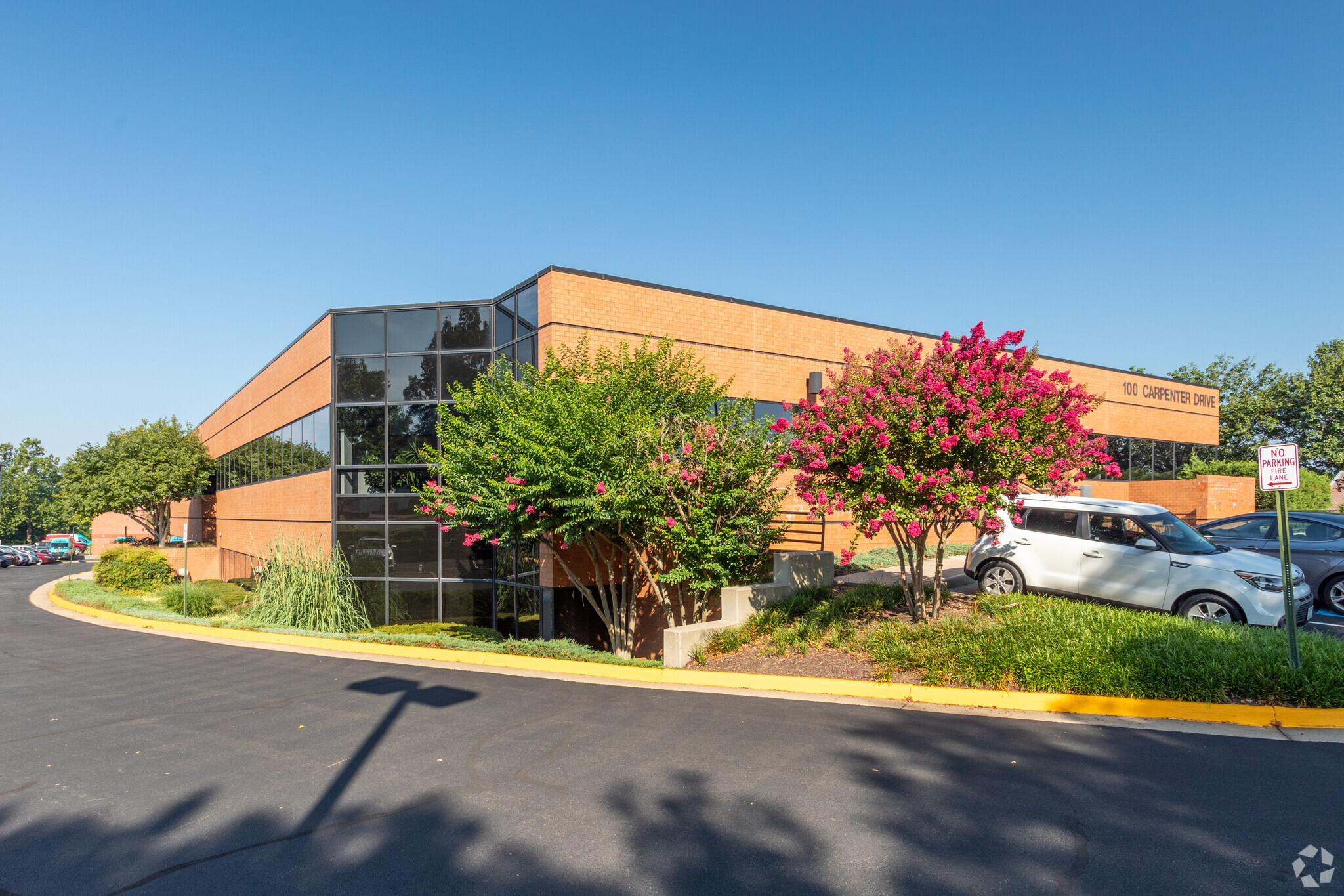 100 Carpenter Dr, Sterling, VA for lease Building Photo- Image 1 of 7