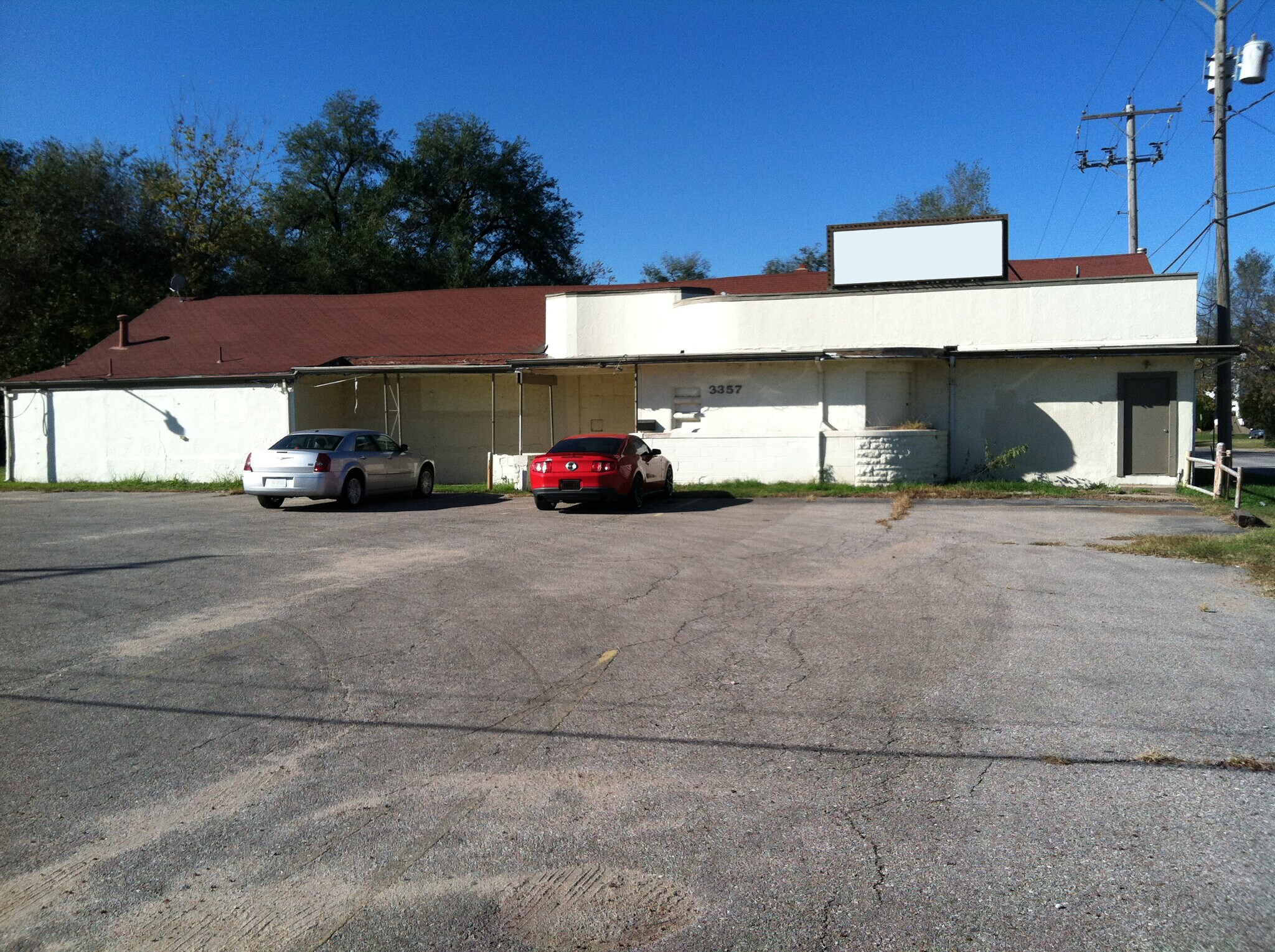 7320 N Broadwayfoopahh Solo - cz3mqlf