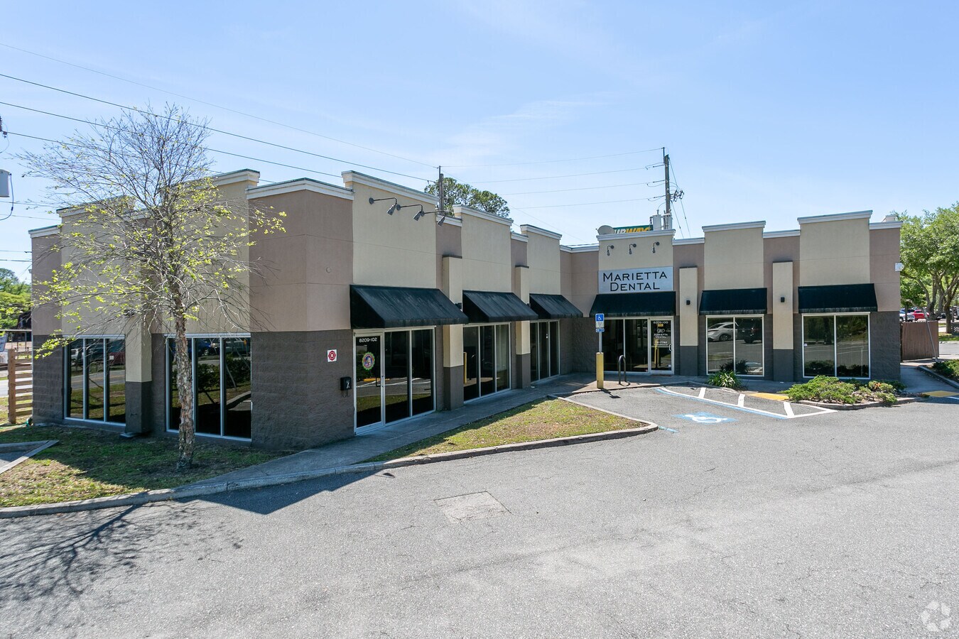 8209 W Beaver St, Jacksonville, FL 32220