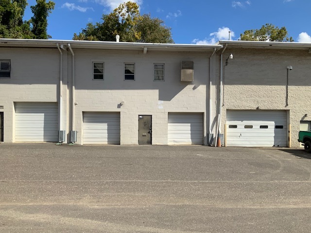 1633-1639 E Ayre St, Newport, DE for lease Building Photo- Image 1 of 6