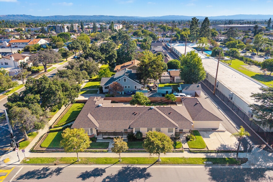 1047 N San Gabriel Ave, Azusa, CA for sale - Building Photo - Image 2 of 83