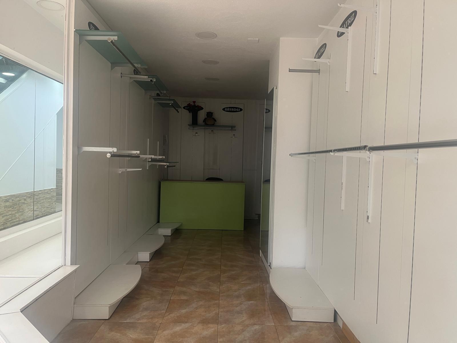 Retail in Cáceres, Cáceres for sale Building Photo- Image 1 of 5