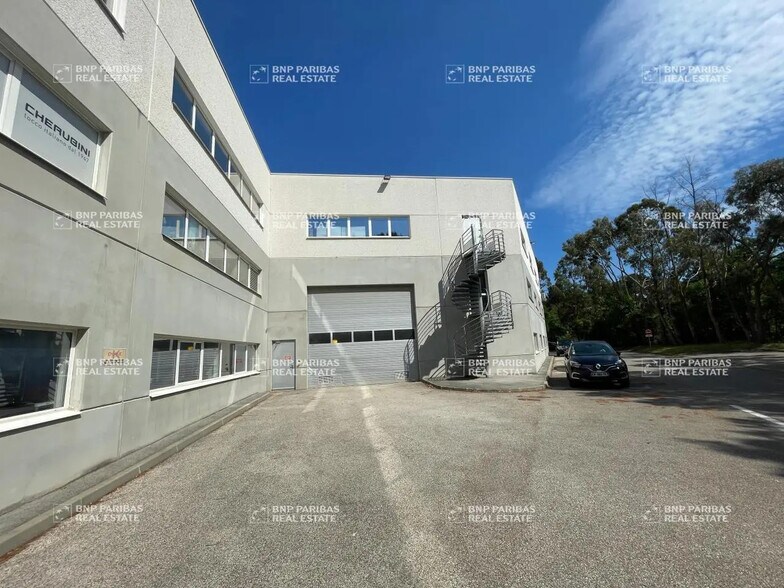 Flex in Mouans-Sartoux for lease - Building Photo - Image 2 of 32