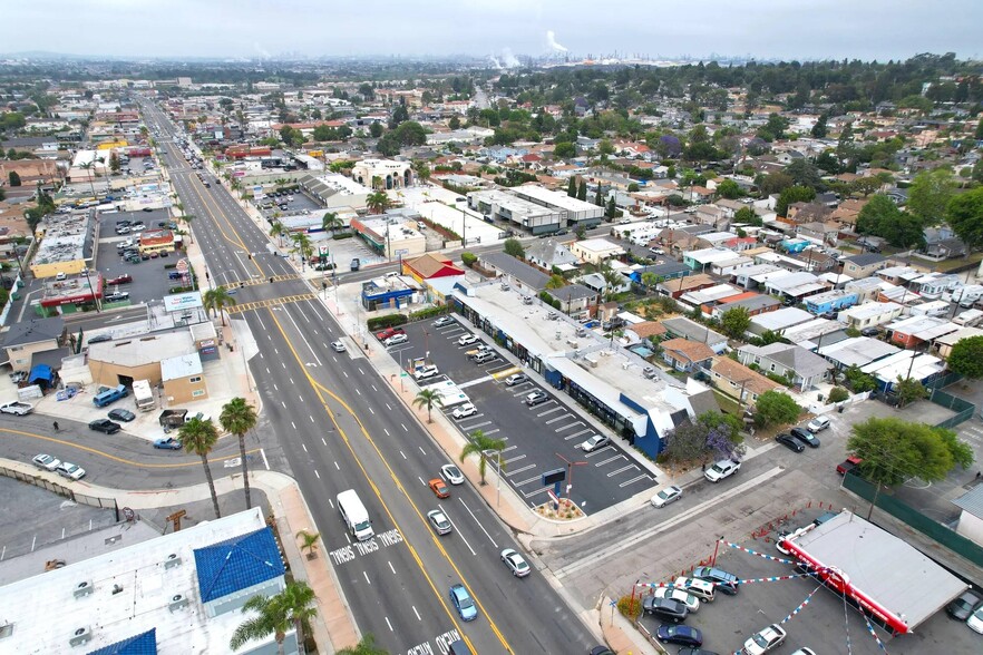 1926-1930 Pacific Coast Hwy, Lomita, CA for lease - Building Photo - Image 3 of 12