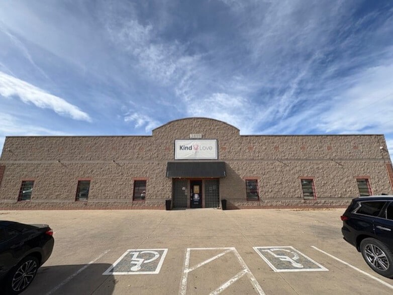 3899 Quentin St, Denver, CO for sale - Building Photo - Image 3 of 7