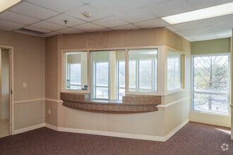 39 Franklin Rd, Hattiesburg, MS for lease Building Photo- Image 2 of 5