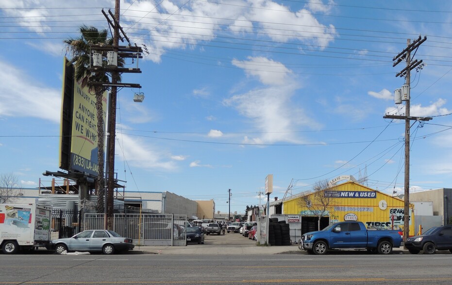 8265 Lankershim Blvd, North Hollywood, CA for sale - Building Photo - Image 1 of 15