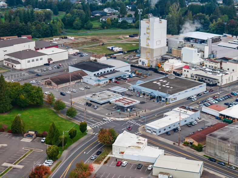 415 Depot Rd, Lynden, WA for sale - Building Photo - Image 3 of 6