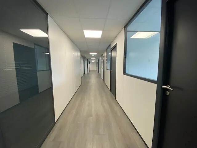 8 Rue Des Campanules, Lognes for lease Interior Photo- Image 1 of 4