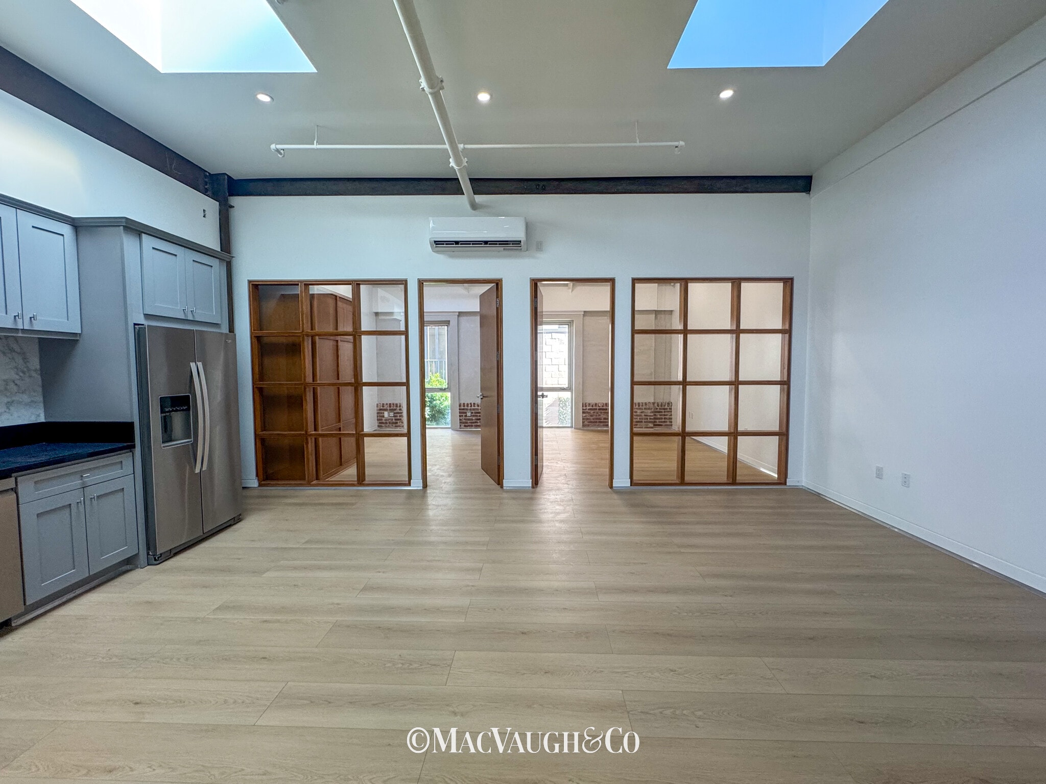 766 E Colorado Blvd, Pasadena, CA for lease Interior Photo- Image 1 of 6
