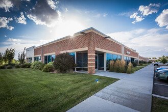 2086 W Grove Pky, Pleasant Grove, UT for lease Building Photo- Image 2 of 3