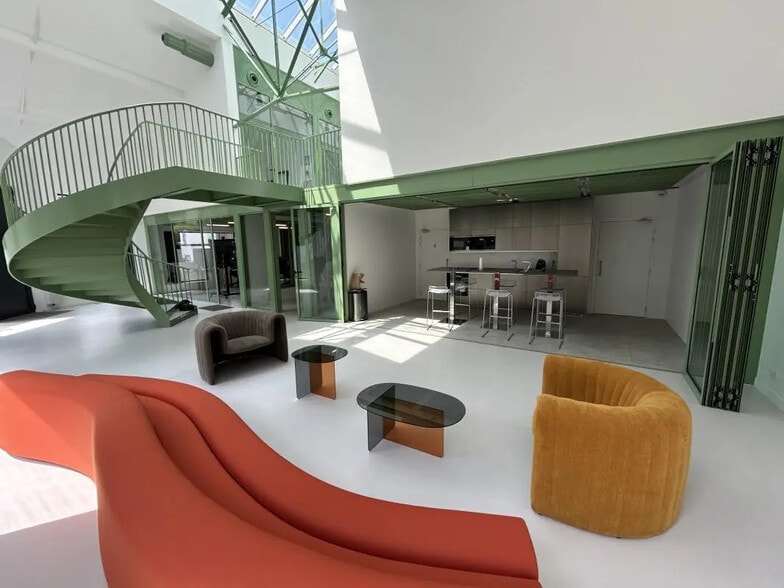 6 Passage Eugène Barbier, Courbevoie for lease - Building Photo - Image 3 of 11