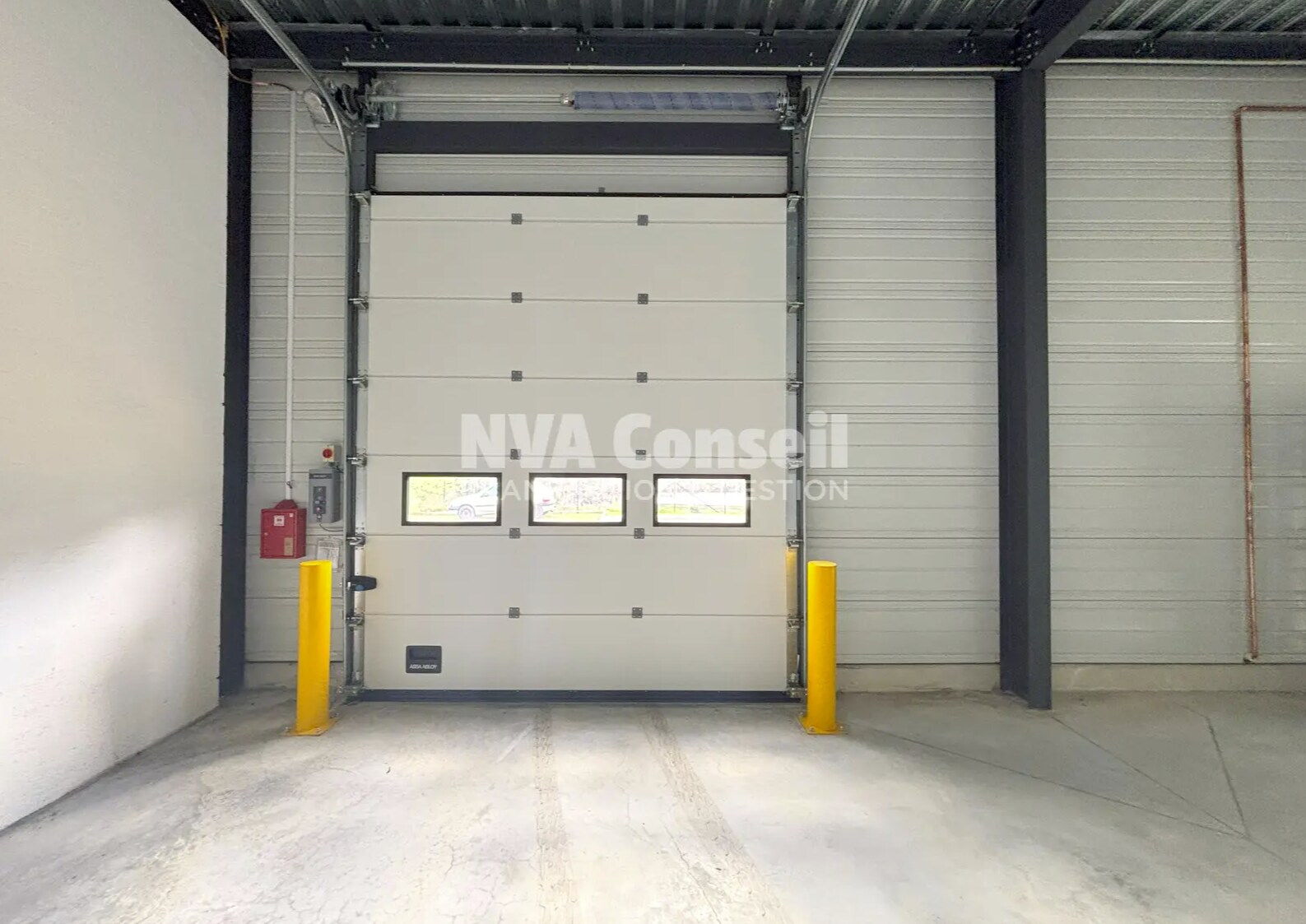 16 B Rue Ampère, Pontoise for lease Interior Photo- Image 1 of 5