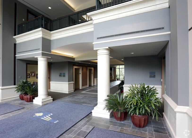 555 Croton Rd, King Of Prussia, PA for lease - Lobby - Image 2 of 14
