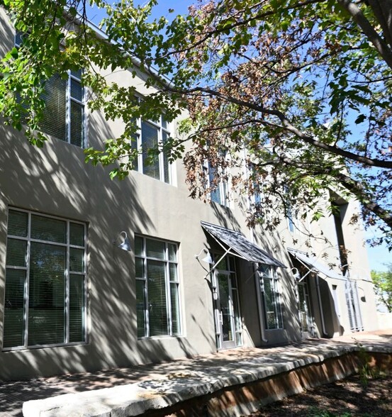 242 W Sunset Rd, San Antonio, TX for sale - Building Photo - Image 3 of 28