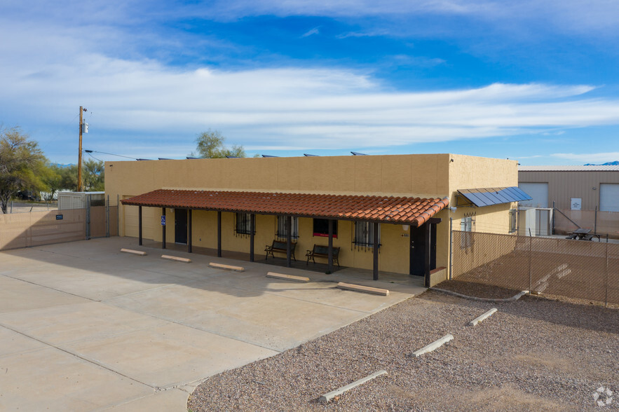 880 W Camino Casa Verde, Green Valley, AZ for sale - Building Photo - Image 1 of 1