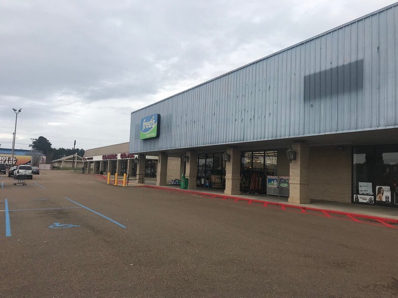 964 Brookway Blvd, Brookhaven, MS 39601