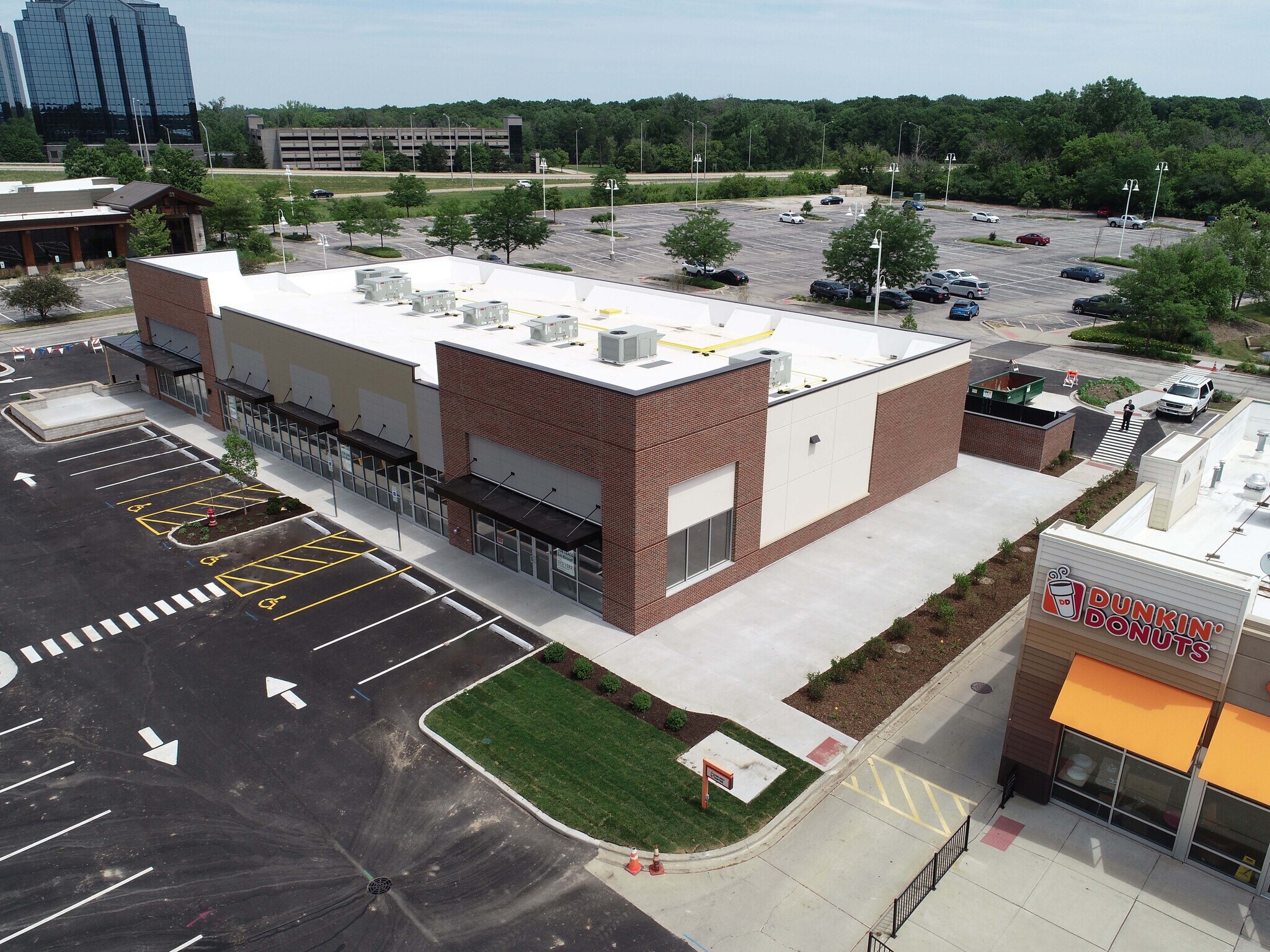 751 N Milwaukee Ave, Wheeling, IL for lease Building Photo- Image 1 of 8