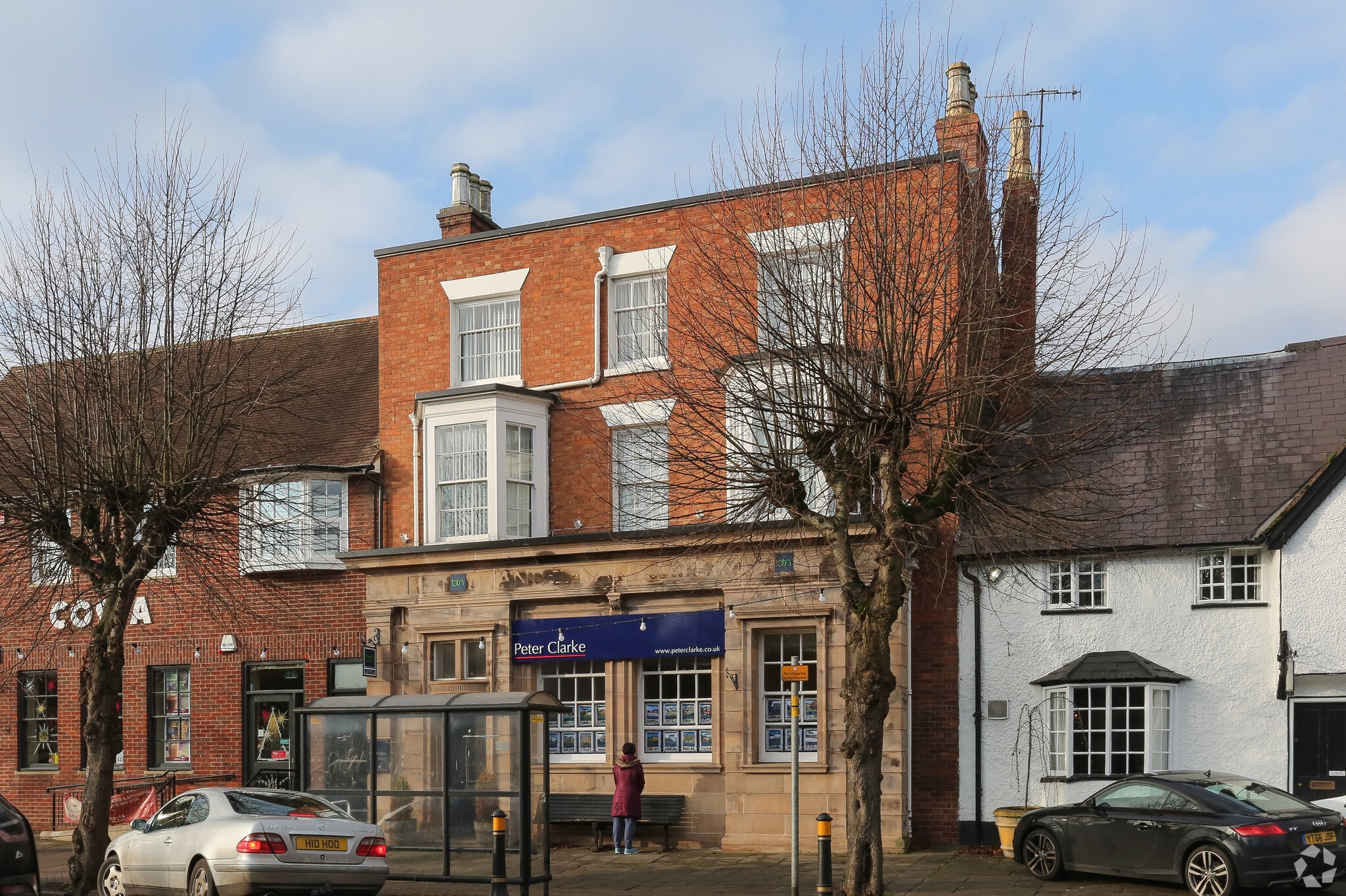 66 High St, Henley In Arden for sale Primary Photo- Image 1 of 1