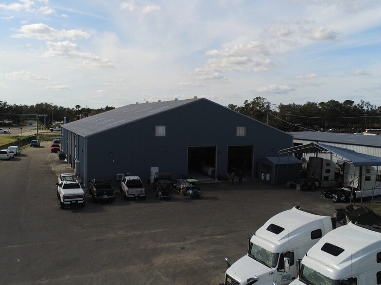 6015 N US Highway 301, Tampa, FL for lease - Building Photo - Image 2 of 39
