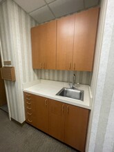 2425 Eastchester Rd, Bronx, NY for lease Interior Photo- Image 2 of 7