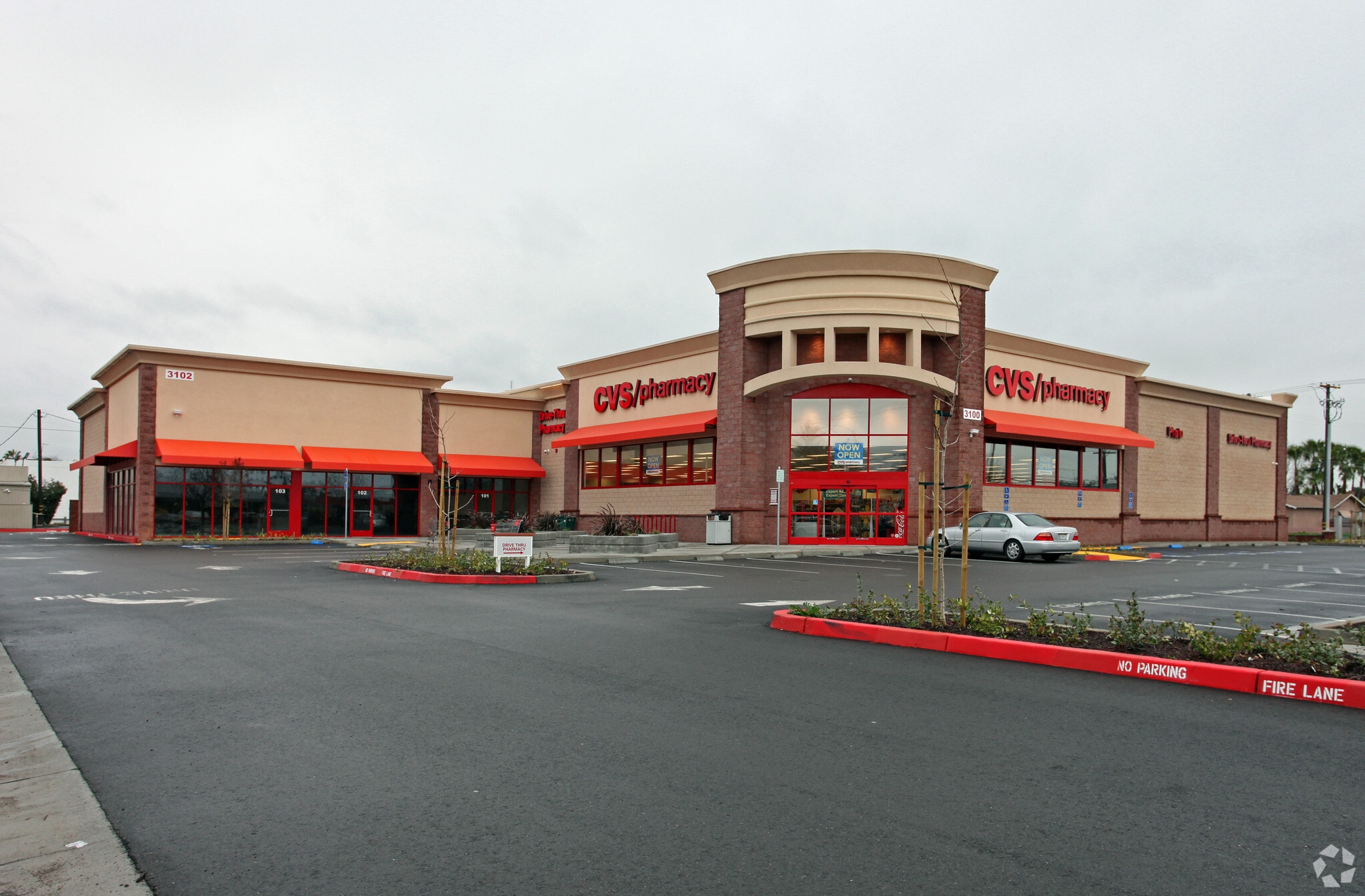 3100-3102 Geer Rd, Turlock, CA for lease Primary Photo- Image 1 of 7
