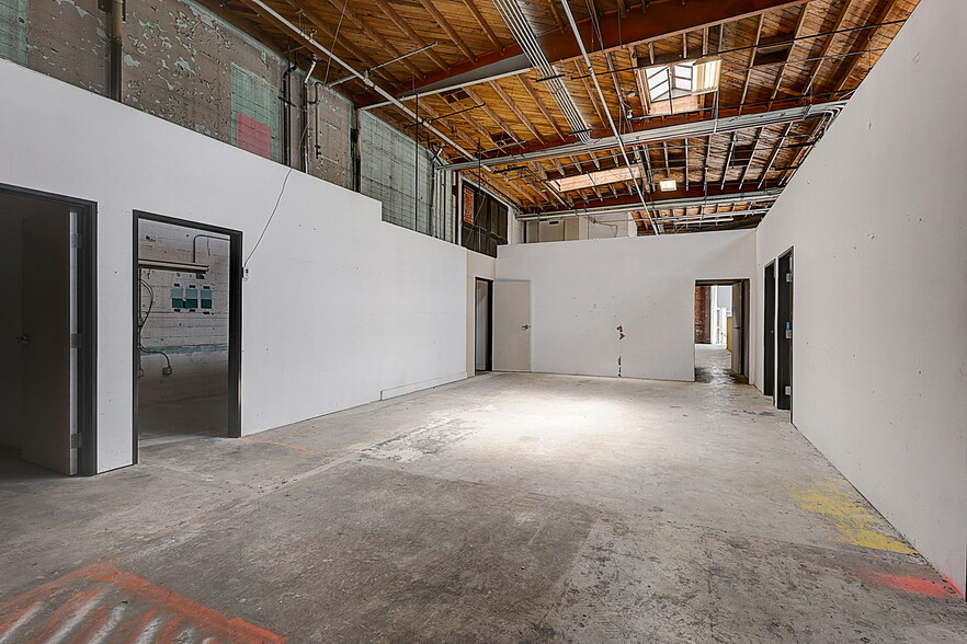 6230 W Sunset Blvd, Los Angeles, CA for sale - Interior Photo - Image 2 of 6