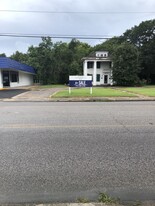 1304 S Gordon St, Alvin TX - Owner Financed Property