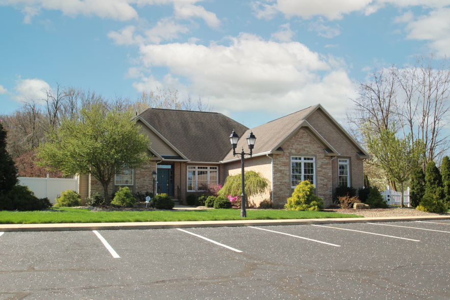 1188 Medina Rd, Medina, OH for sale - Building Photo - Image 1 of 1