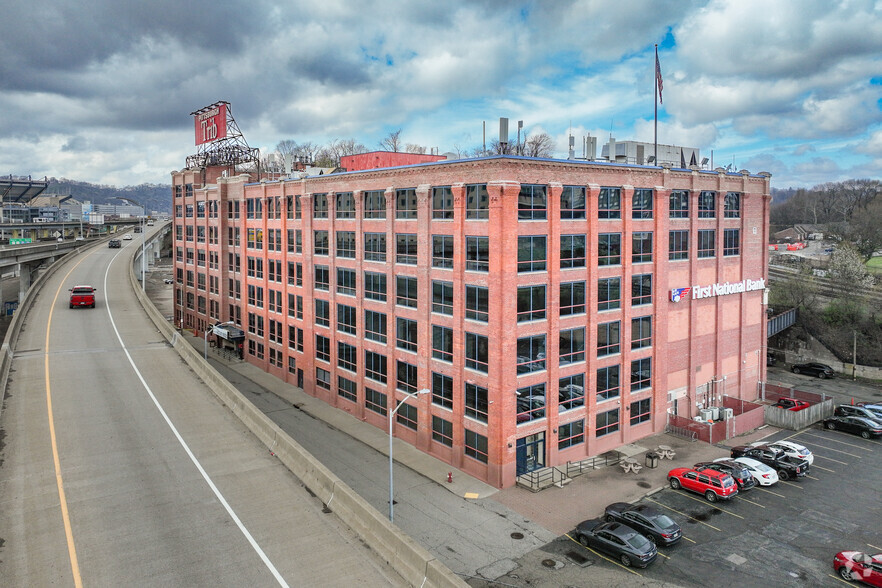 503 Martindale St, Pittsburgh, PA for lease - Building Photo - Image 1 of 7