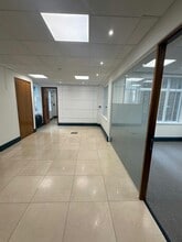 31-32 St James's St, London for lease Interior Photo- Image 1 of 3