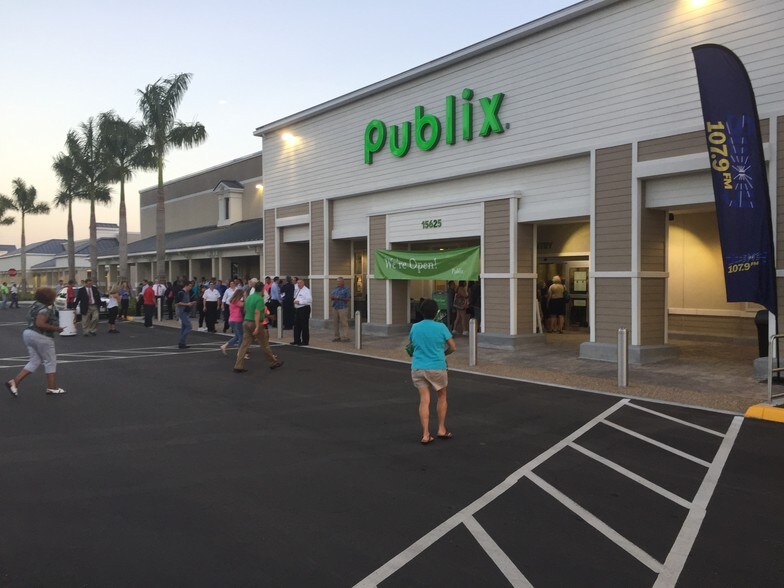 15625 Southern Blvd, Loxahatchee, FL, 33470 Office/Retail Space For