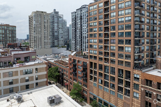 416 W Ontario St, Chicago, IL - aerial  map view - Image1