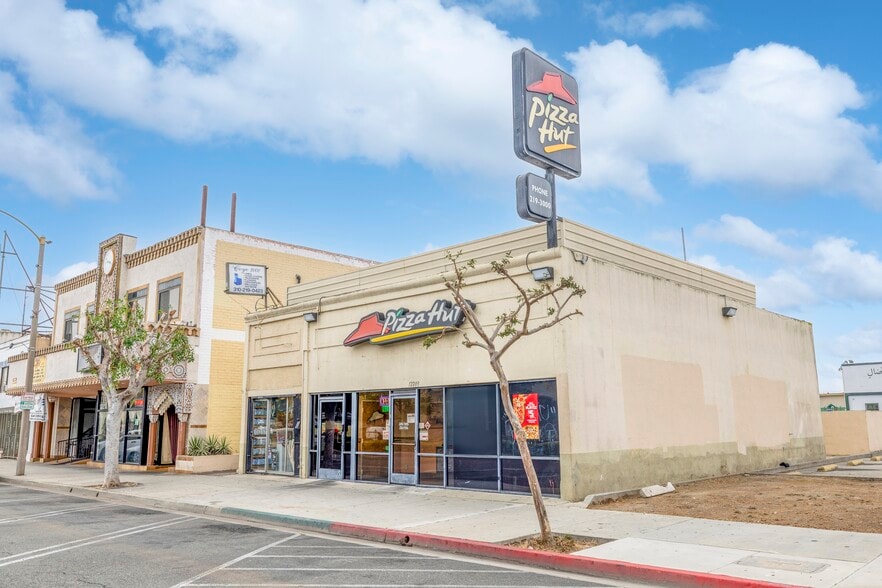 12203 Hawthorne Blvd, Hawthorne, CA for sale - Building Photo - Image 3 of 39