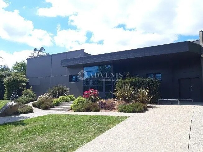 Retail in Carquefou for sale - Building Photo - Image 1 of 5