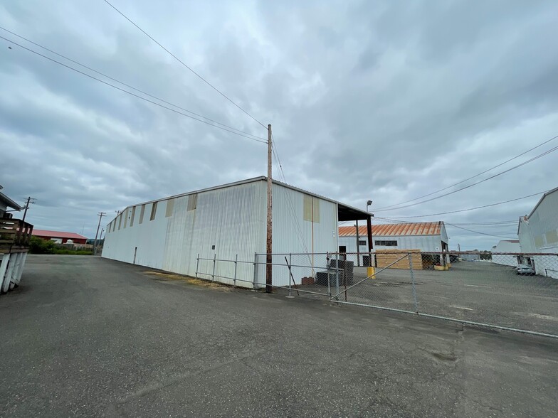 1595 N National Ave, Chehalis, WA for lease - Building Photo - Image 3 of 5