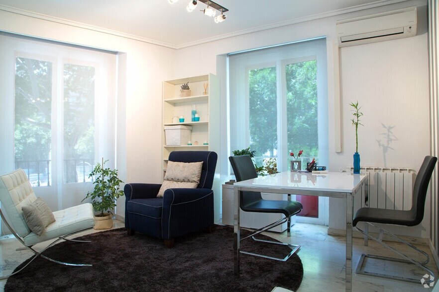 Glorieta Ruiz Jiménez, 4, Madrid, Madrid for lease - Interior Photo - Image 1 of 1