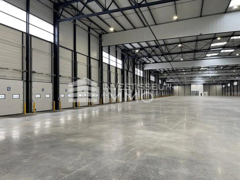 Flex in Louailles for lease - Building Photo - Image 1 of 6