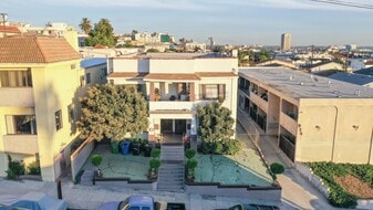 938 Everett St, Los Angeles CA - Bank Owned Property