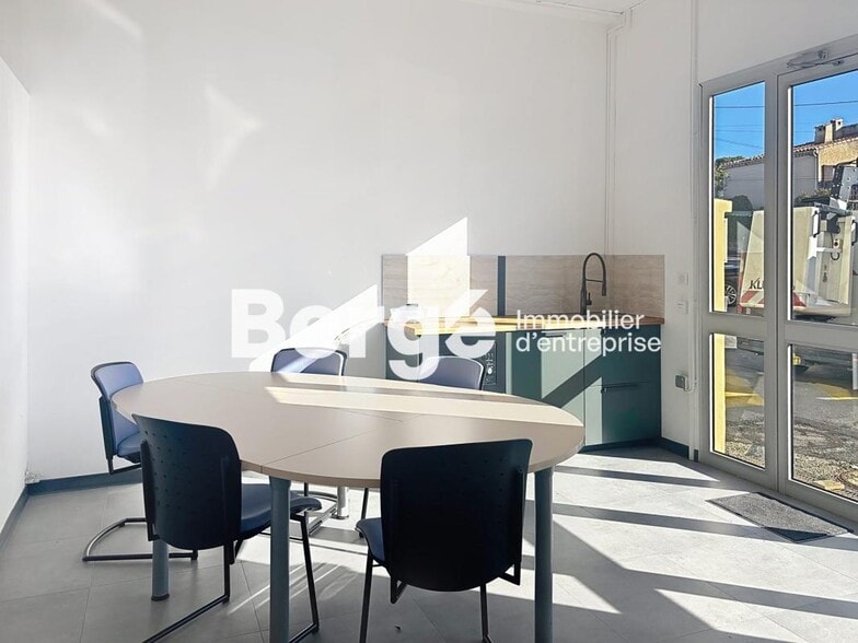 Office in Biot for lease - Building Photo - Image 3 of 17