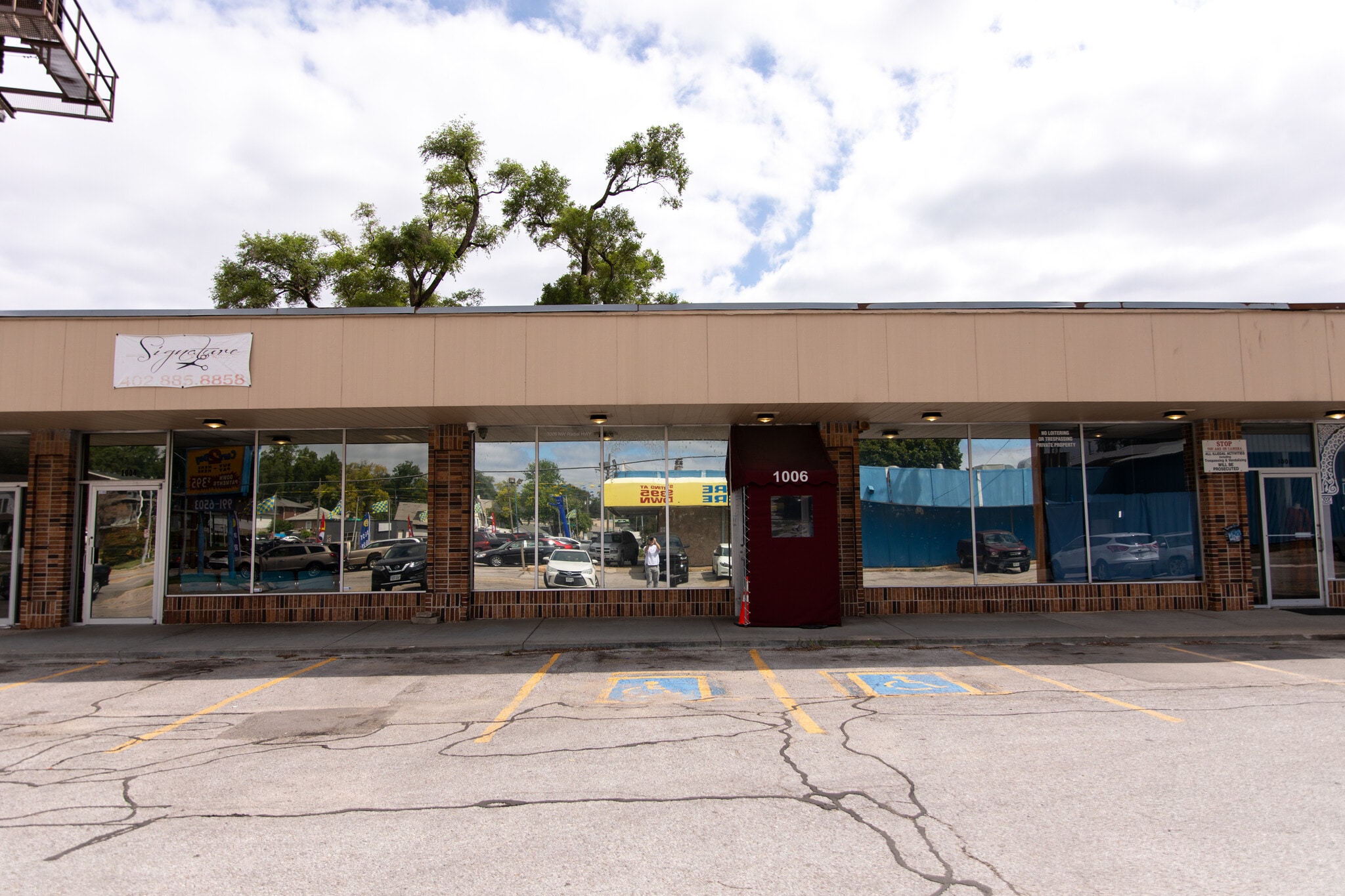 1002-1010 NW Radial Hwy, Omaha, NE for lease Building Photo- Image 1 of 18
